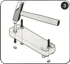 3. Perforați găurile necesare pentru montaj 3. Perforați găurile necesare pentru montaj